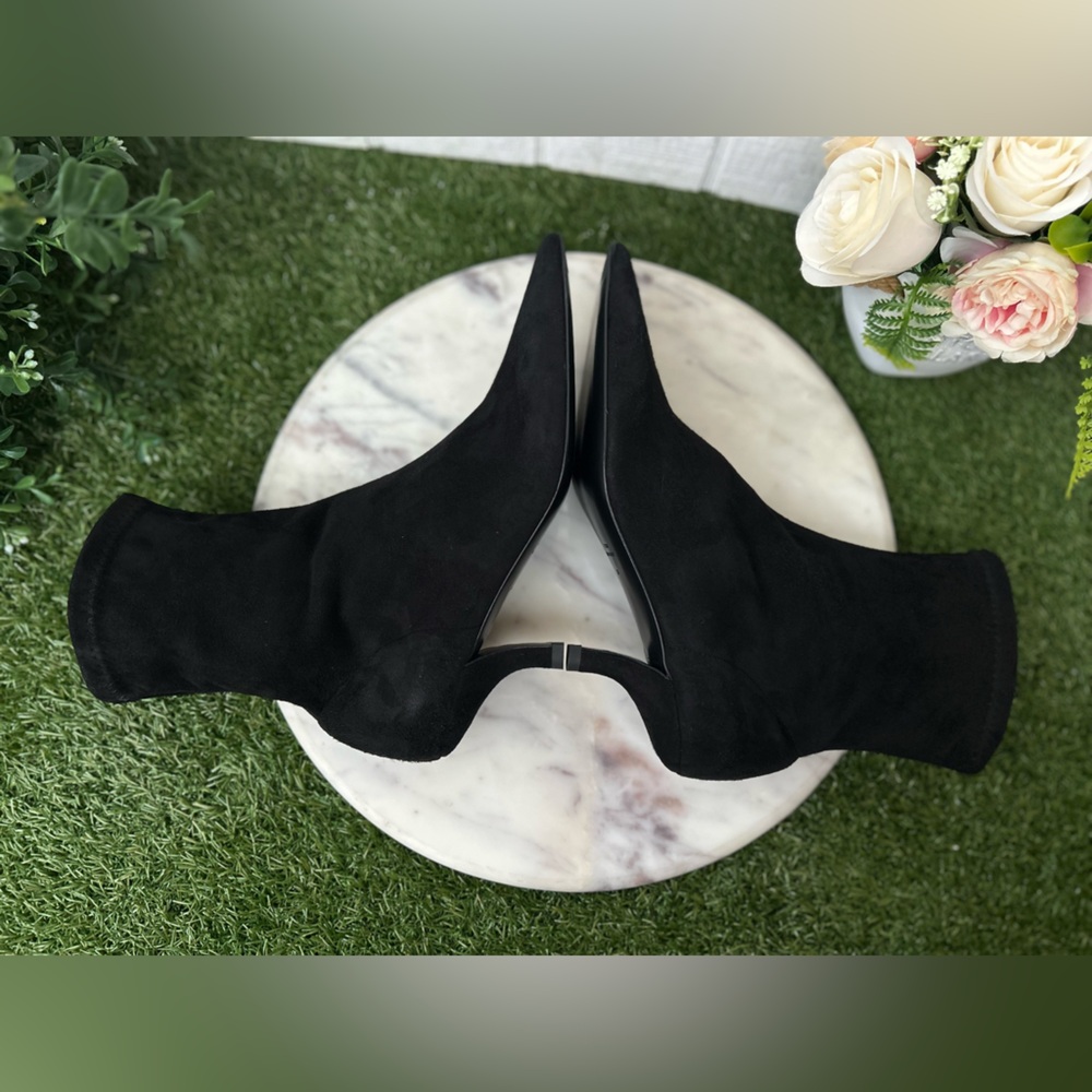 TOTEME 
Suede heeled sock boots black SIZE 38 
990 USD NEW - Picture 13 of 16